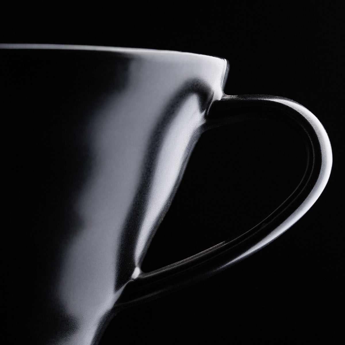 Hario Pour Over Dripper V60 02 (Schwarz)