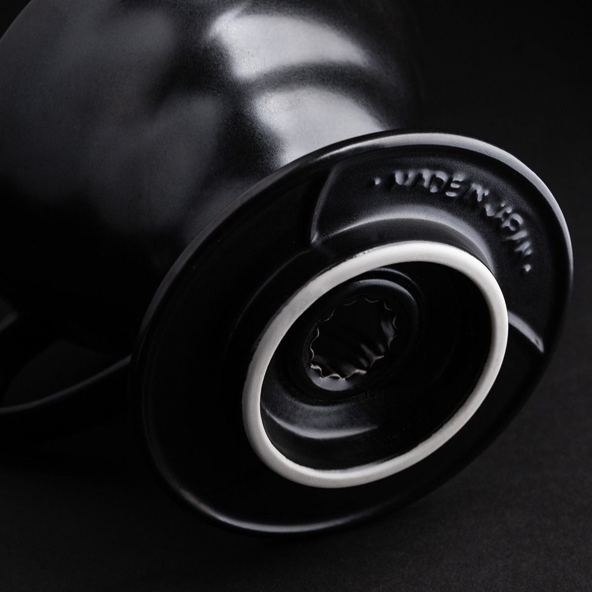 Hario Pour Over Dripper V60 02 (Schwarz)